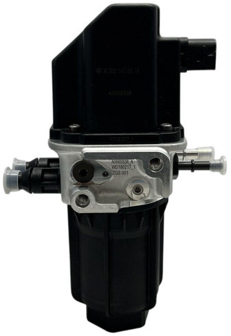 Mercedes-Benz AdBlue pump - Sistema de escape para Camião: foto 1 Mercedes-Benz AdBlue pump - Sistema de escape para Camião: foto 1
