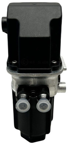 Mercedes-Benz AdBlue pump - Sistema de escape para Camião: foto 4 Mercedes-Benz AdBlue pump - Sistema de escape para Camião: foto 4