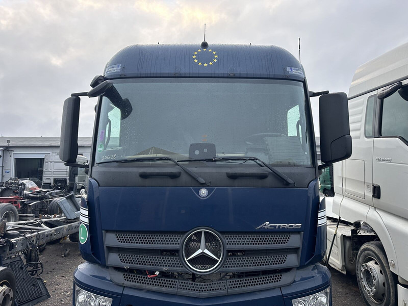 Mercedes-Benz L-cab, StreamSpace 2.30m., tunnel 320mm - Cabine e interior para Camião: foto 1 Mercedes-Benz L-cab, StreamSpace 2.30m., tunnel 320mm - Cabine e interior para Camião: foto 1