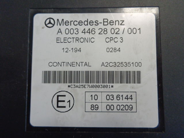 Mercedes-Benz MP4 electronic cpc 3 control unit 0034462802 - Centralina electrónica para Camião: foto 2 Mercedes-Benz MP4 electronic cpc 3 control unit 0034462802 - Centralina electrónica para Camião: foto 2