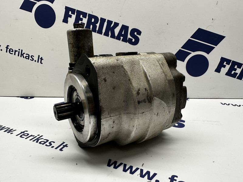 Mercedes-Benz power steering pump - Bomba de direção para Camião: foto 5 Mercedes-Benz power steering pump - Bomba de direção para Camião: foto 5