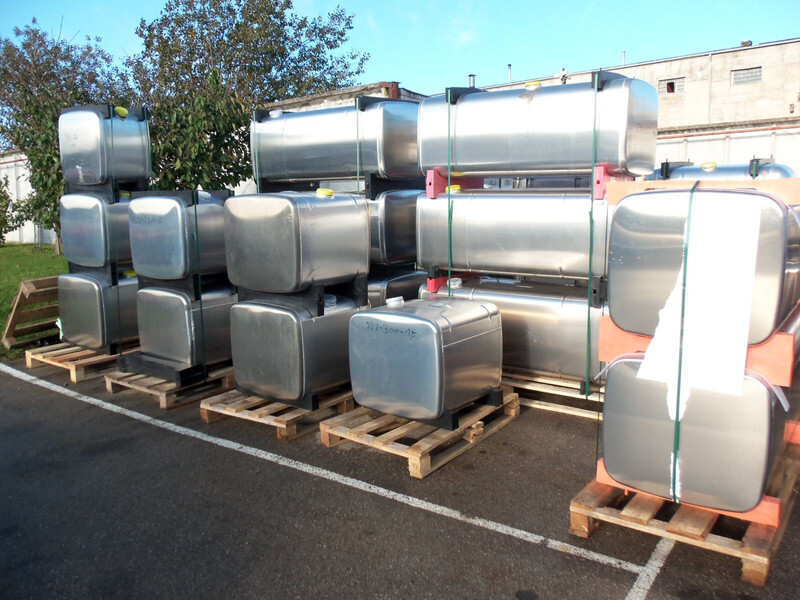 Renault / Volvo Complete aluminum fuel tank new or used 690L - 175cm, wi - Tanque de combustível para Camião: foto 5 Renault / Volvo Complete aluminum fuel tank new or used 690L - 175cm, wi - Tanque de combustível para Camião: foto 5