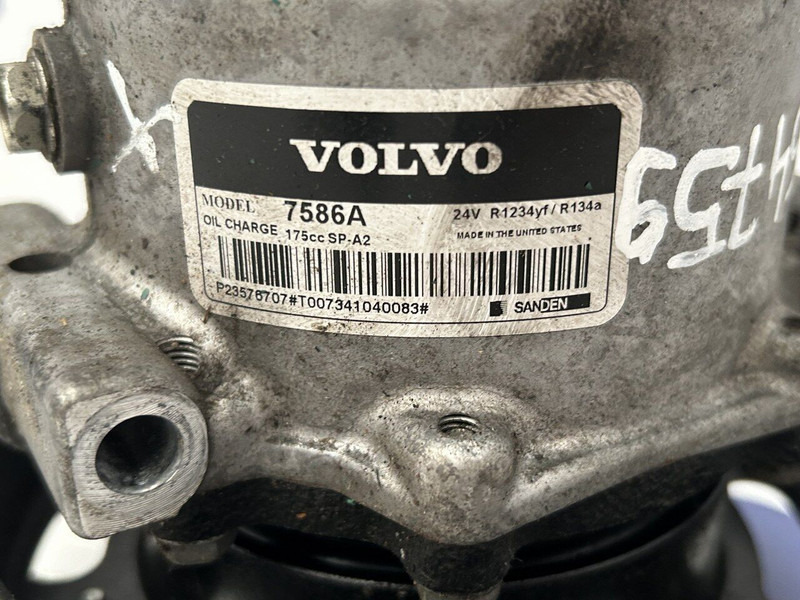 Volvo FH - Compressor de ar condicionado: foto 5 Volvo FH - Compressor de ar condicionado: foto 5