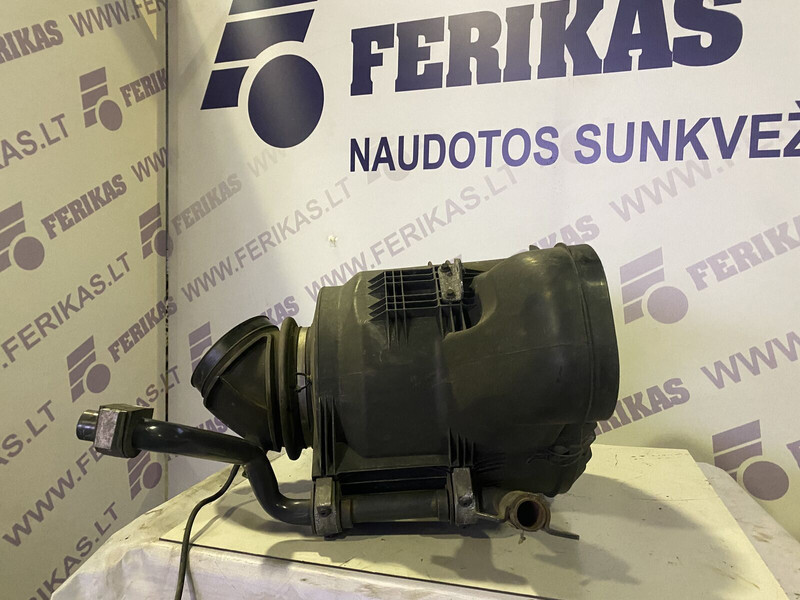 Volvo FH4 - Sistema de admissão de ar para Camião: foto 1 Volvo FH4 - Sistema de admissão de ar para Camião: foto 1