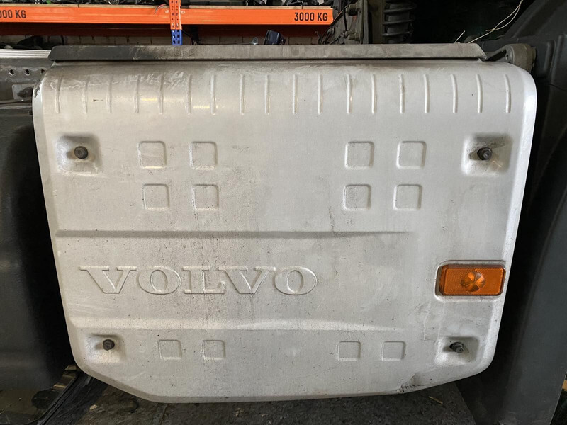 Volvo FM - Silenciador para Camião: foto 3 Volvo FM - Silenciador para Camião: foto 3