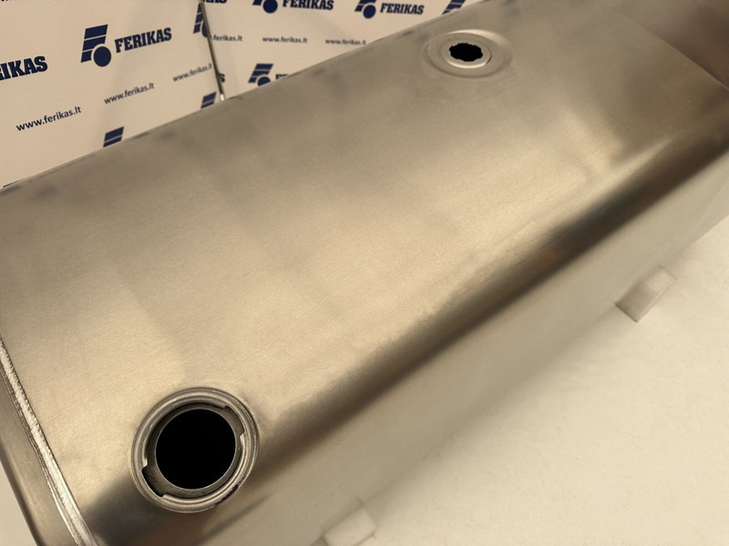 Volvo - Tanque de combustível para Camião: foto 4 Volvo - Tanque de combustível para Camião: foto 4