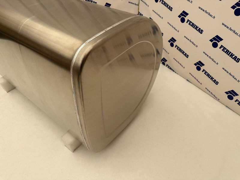 Volvo New aluminum fuel 530L - Tanque de combustível para Camião: foto 2 Volvo New aluminum fuel 530L - Tanque de combustível para Camião: foto 2