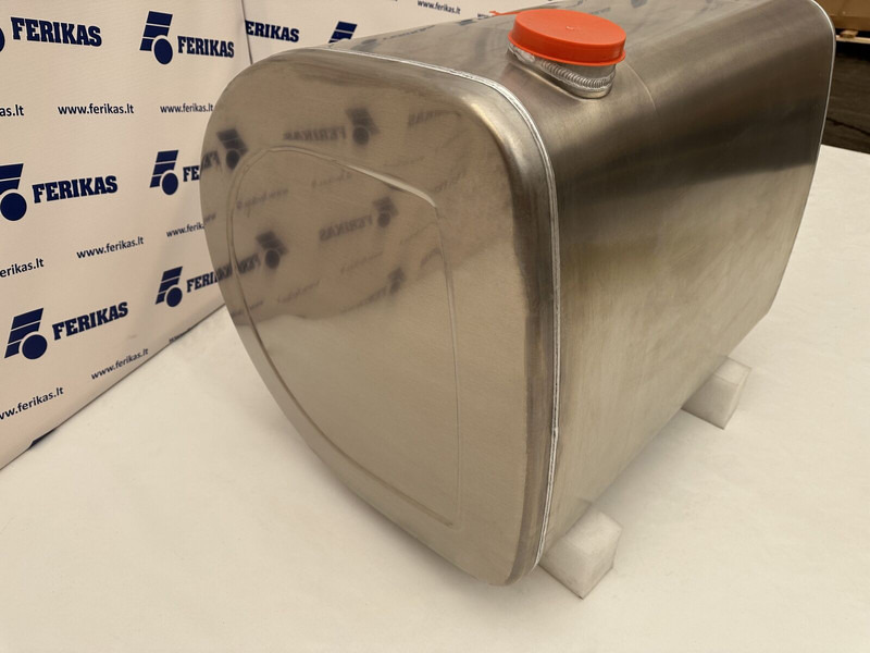 Volvo New aluminum fuel tank 365L - Tanque de combustível para Camião: foto 3 Volvo New aluminum fuel tank 365L - Tanque de combustível para Camião: foto 3