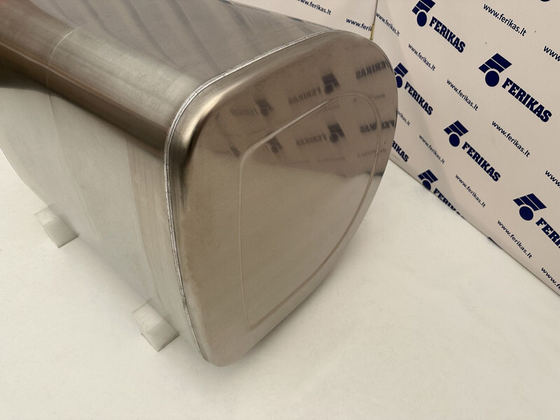 Volvo New aluminum fuel tank 400L - Tanque de combustível para Camião: foto 3 Volvo New aluminum fuel tank 400L - Tanque de combustível para Camião: foto 3