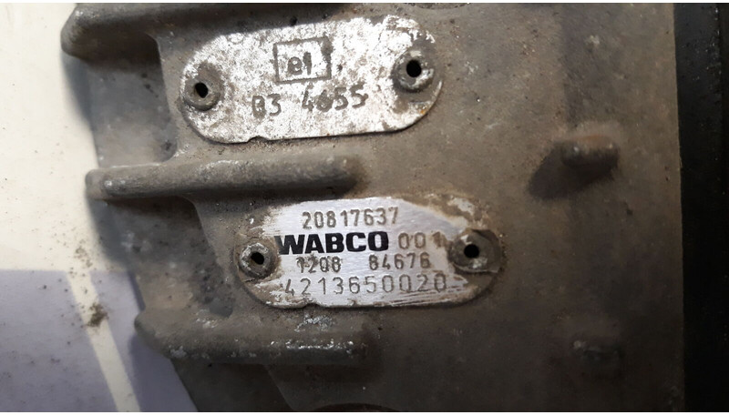 Volvo gearbox control unit - Centralina electrónica para Camião: foto 4 Volvo gearbox control unit - Centralina electrónica para Camião: foto 4