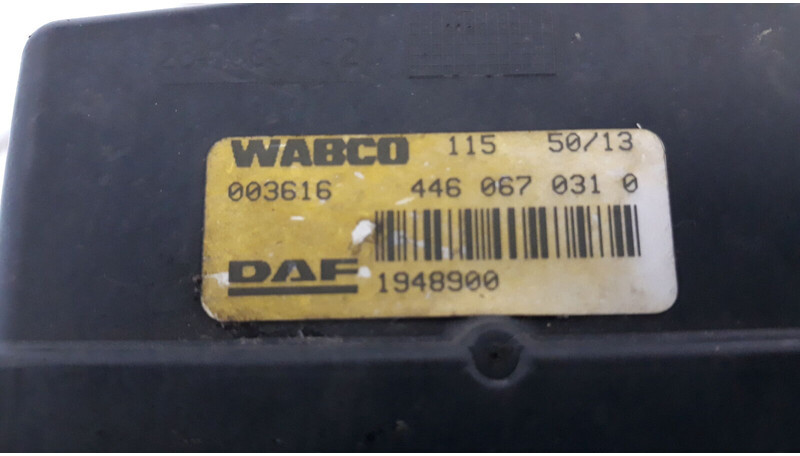 Wabco XF 106 - Centralina electrónica para Camião: foto 4 Wabco XF 106 - Centralina electrónica para Camião: foto 4