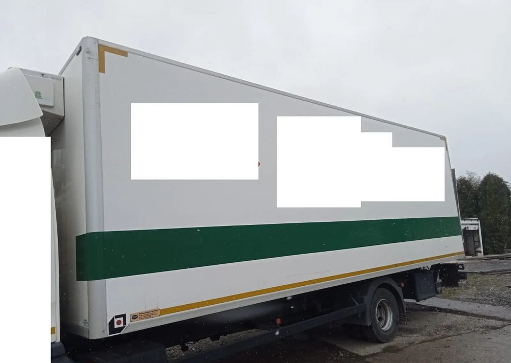 Inny 7.20 CHŁODNIA THERMO KING - Carroçaria - frigorífico: foto 2 Inny 7.20 CHŁODNIA THERMO KING - Carroçaria - frigorífico: foto 2