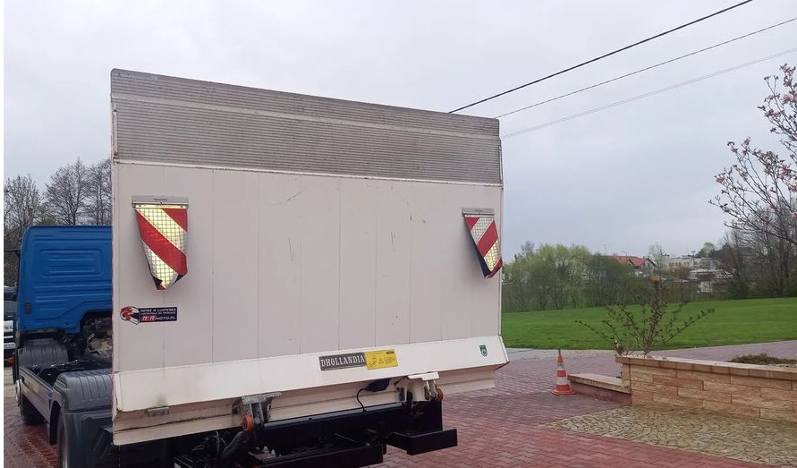 Inny WINDA ZAŁADOWCZA DHOLLANDIA - Rampa hidráulica: foto 1 Inny WINDA ZAŁADOWCZA DHOLLANDIA - Rampa hidráulica: foto 1