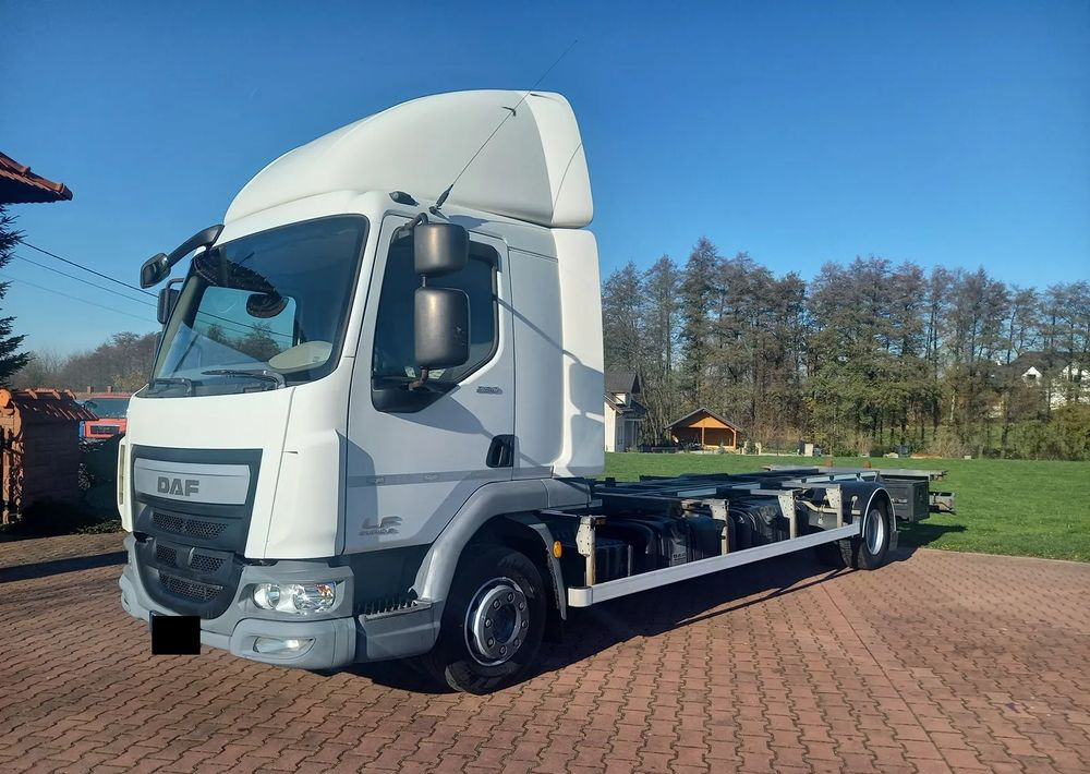 DAF 45 - Máquina de outro: foto 2 DAF 45 - Máquina de outro: foto 2