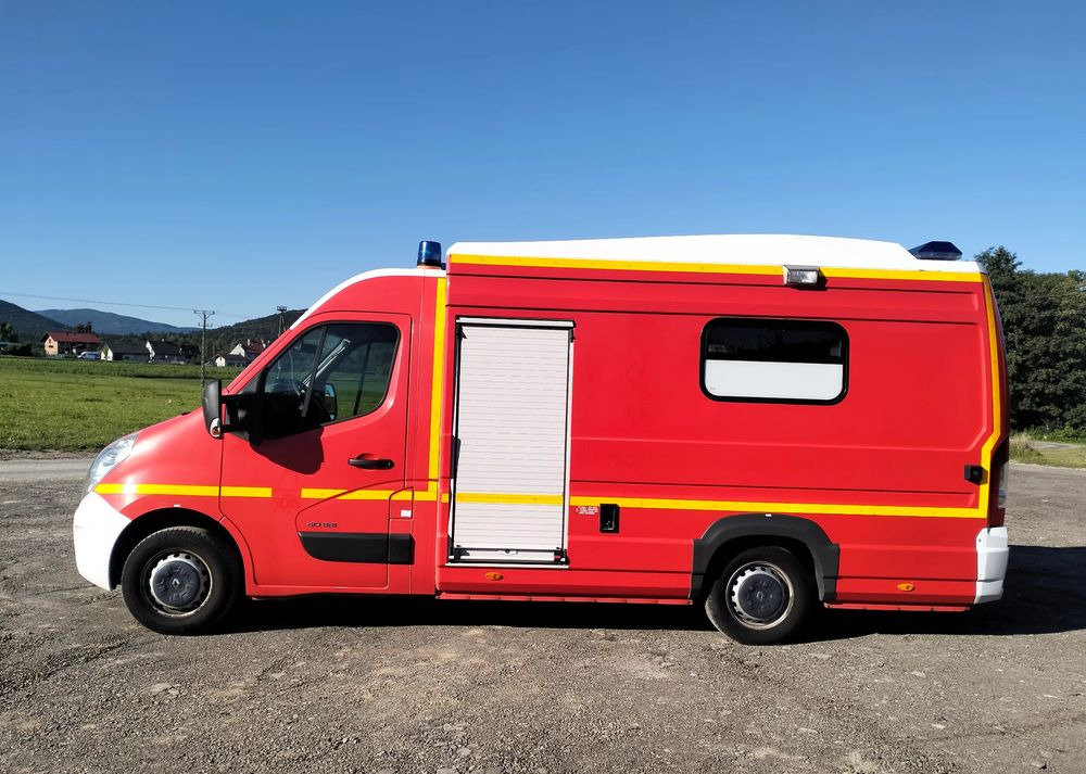 Renault Master III 2.3 ambulans karetka kontener straż pogotowie - Ambulância: foto 2 Renault Master III 2.3 ambulans karetka kontener straż pogotowie - Ambulância: foto 2