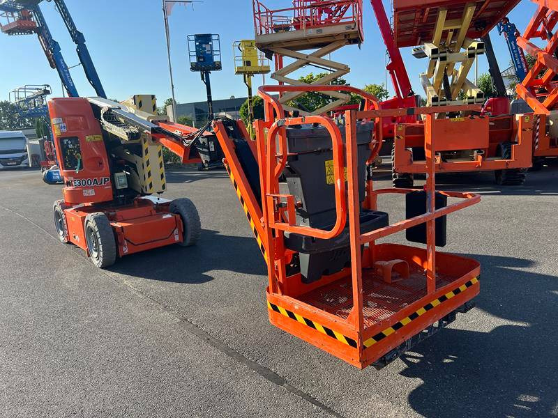 Plataforma articulada JLG E300 AJP elektro 11m (1791): foto 8