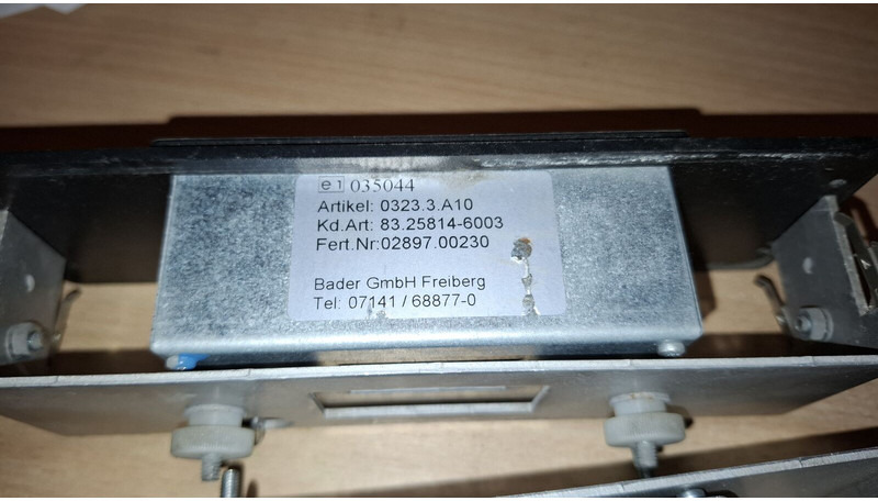 MAN Wabco 037 20/05 . 4461950040 - Centralina electrónica: foto 3 MAN Wabco 037 20/05 . 4461950040 - Centralina electrónica: foto 3