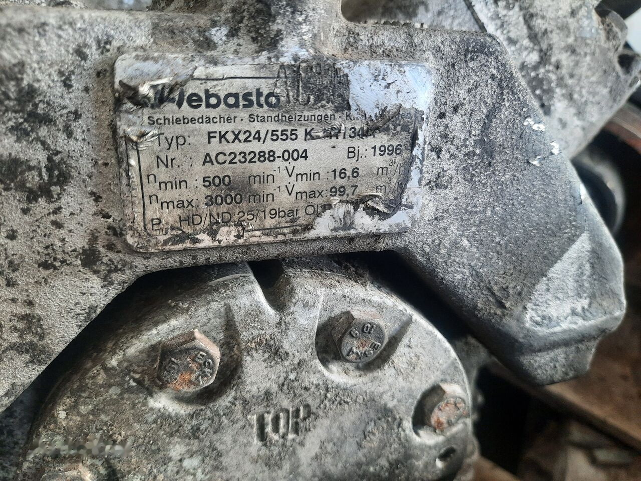 Mercedes-Benz 906 HFC 134A. FK40. FK-30. FK50 Mercedes-Benz o906 - Compressor de ar condicionado para Ônibus: foto 3 Mercedes-Benz 906 HFC 134A. FK40. FK-30. FK50 Mercedes-Benz o906 - Compressor de ar condicionado para Ônibus: foto 3