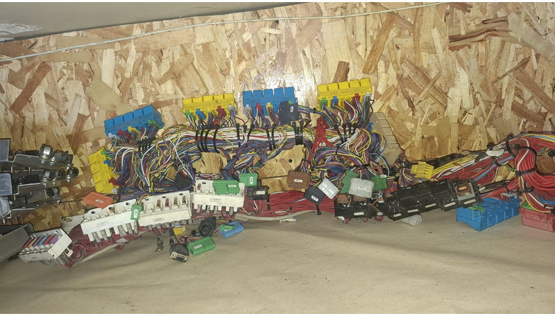 Scania - Sistema elétrico: foto 3 Scania - Sistema elétrico: foto 3