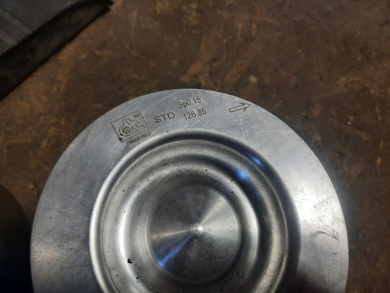 Scania - Motor e peças: foto 4 Scania - Motor e peças: foto 4