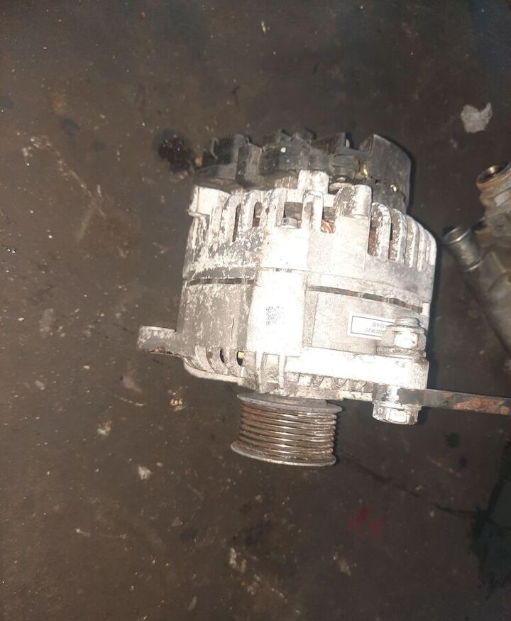Alternador para Ônibus Scania   Volvo B12: foto 15