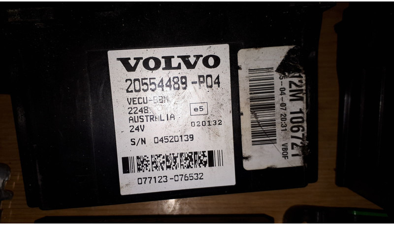 Volvo 20744283-01 .20514900-03. 20585155-P02/20554489-P04/.2050318 - Centralina electrónica: foto 4 Volvo 20744283-01 .20514900-03. 20585155-P02/20554489-P04/.2050318 - Centralina electrónica: foto 4