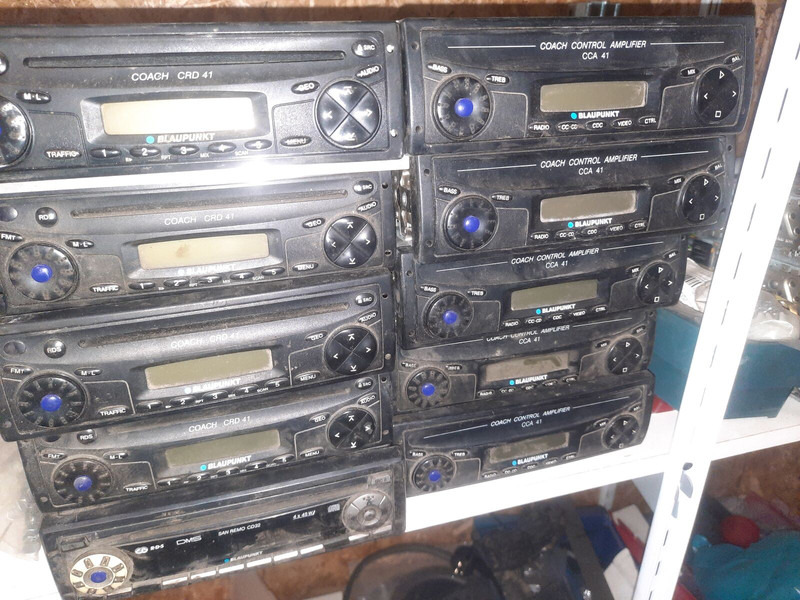 Volvo Video system x-dmr 8 R8 Compact RJ45 - Sistema elétrico: foto 1 Volvo Video system x-dmr 8 R8 Compact RJ45 - Sistema elétrico: foto 1