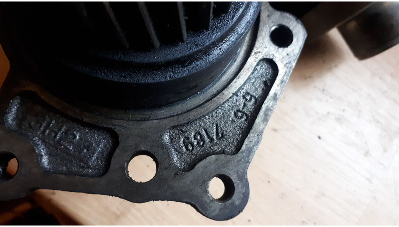 Volvo привода шкивов ремней и топливного насоса - Cambota: foto 5 Volvo привода шкивов ремней и топливного насоса - Cambota: foto 5