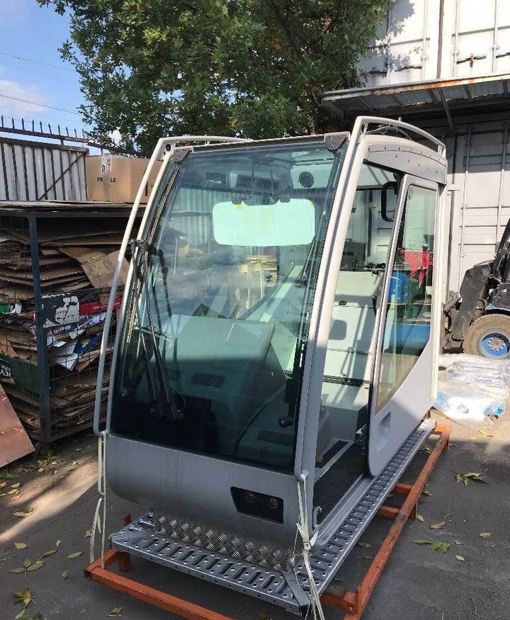 New TADANO FAUN ATF superstructure cab for TADANO FAUN ATF mobile crane - Cabine para Grua móvel: foto 1 New TADANO FAUN ATF superstructure cab for TADANO FAUN ATF mobile crane - Cabine para Grua móvel: foto 1