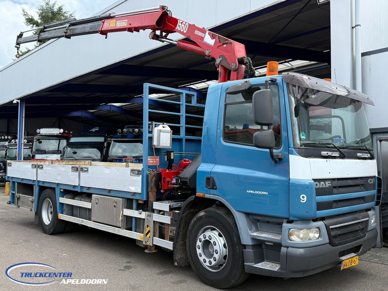 DAF CF 75.310 Manuel, Steel springs, HMF 1560 K3 - Camião de caixa aberta/ Plataforma, Camião grua: foto 1 DAF CF 75.310 Manuel, Steel springs, HMF 1560 K3 - Camião de caixa aberta/ Plataforma, Camião grua: foto 1