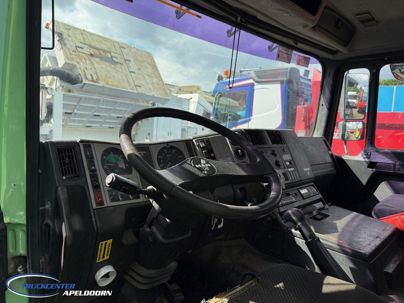 MAN 26.403 6x2 Stuuras, ADR - Camião polibenne: foto 5 MAN 26.403 6x2 Stuuras, ADR - Camião polibenne: foto 5