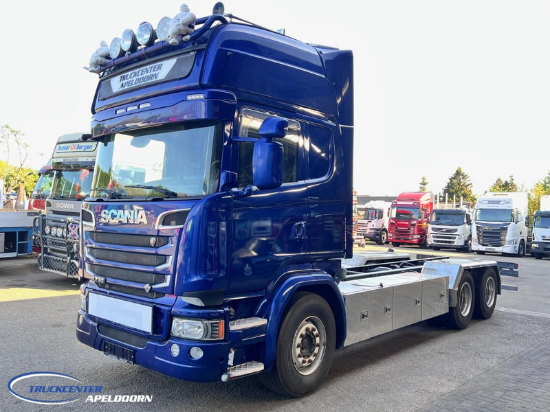 Scania R730 V8 6x4, Retarder, Clutch! Pto, Topline - Camião chassi: foto 3 Scania R730 V8 6x4, Retarder, Clutch! Pto, Topline - Camião chassi: foto 3