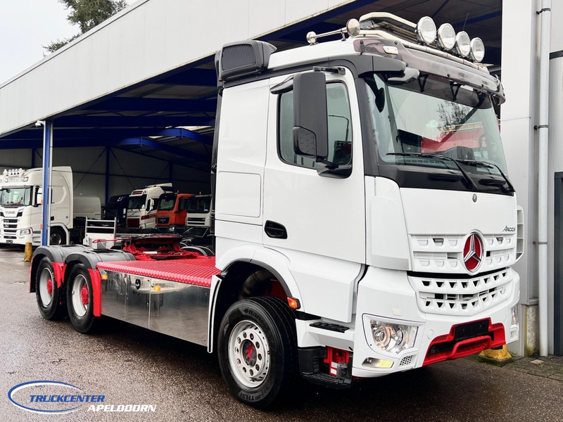 Mercedes-Benz Arocs 3351 6x4 Big axles, Hydraulics - Tractor: foto 1 Mercedes-Benz Arocs 3351 6x4 Big axles, Hydraulics - Tractor: foto 1