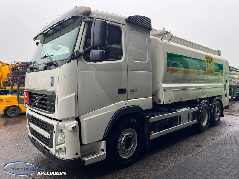 Volvo FH 480 18000 Liter ADR, 4 Compartimenten, Stuuras - Camião cisterna: foto 3 Volvo FH 480 18000 Liter ADR, 4 Compartimenten, Stuuras - Camião cisterna: foto 3