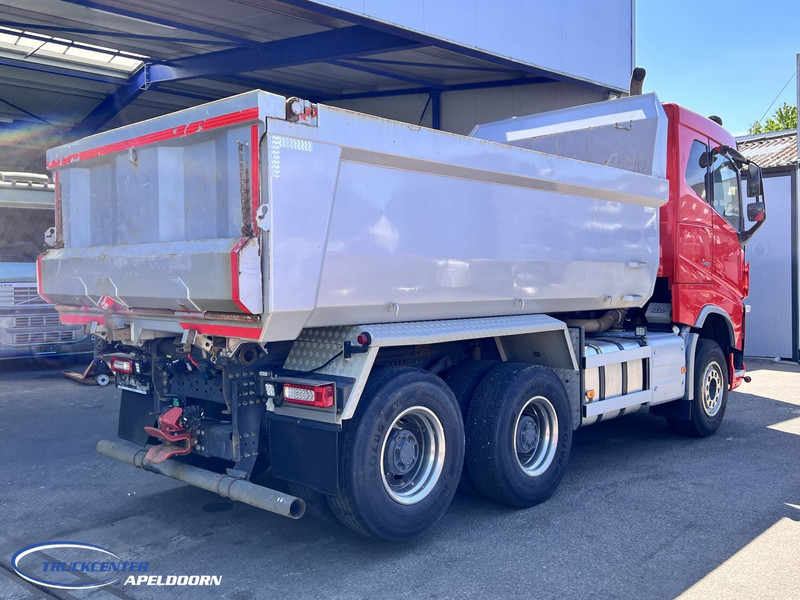 Volvo FH 540 6x4 Tandem lift, Retarder, Big axles - Camião basculante: foto 2 Volvo FH 540 6x4 Tandem lift, Retarder, Big axles - Camião basculante: foto 2