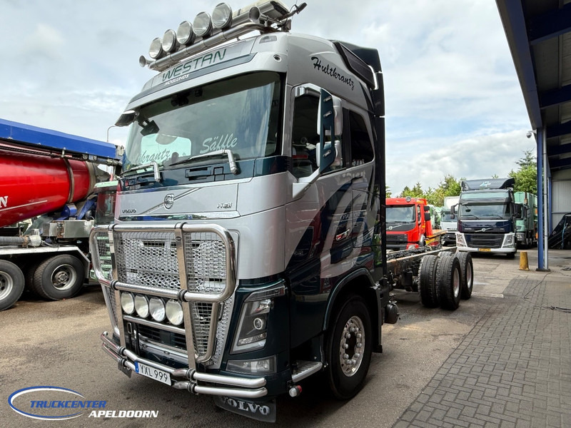 Volvo FH 750 6x4, Steel - Air, Globetrotter XL - Camião chassi: foto 2 Volvo FH 750 6x4, Steel - Air, Globetrotter XL - Camião chassi: foto 2