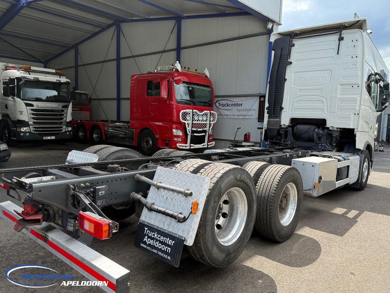 Volvo FH 750 Globetrotter XL, Retarder, 460 WB, Naafreductie, PTO - Camião chassi: foto 2 Volvo FH 750 Globetrotter XL, Retarder, 460 WB, Naafreductie, PTO - Camião chassi: foto 2