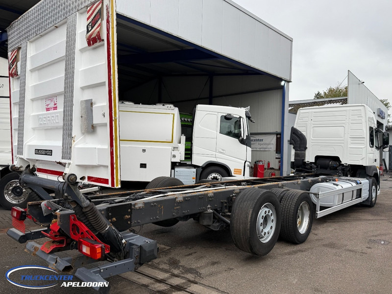 Volvo FM 410 379000 km, 6x2, Globetrotter - Camião chassi: foto 2 Volvo FM 410 379000 km, 6x2, Globetrotter - Camião chassi: foto 2