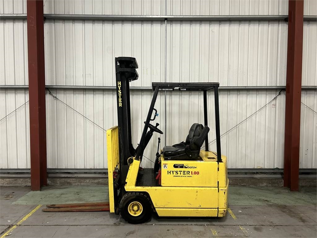 Hyster A1.0XL - Empilhador elétrico: foto 1 Hyster A1.0XL - Empilhador elétrico: foto 1