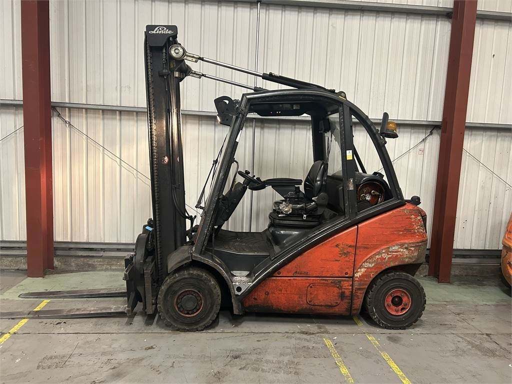 Linde H25T - Empilhador a gás: foto 1 Linde H25T - Empilhador a gás: foto 1