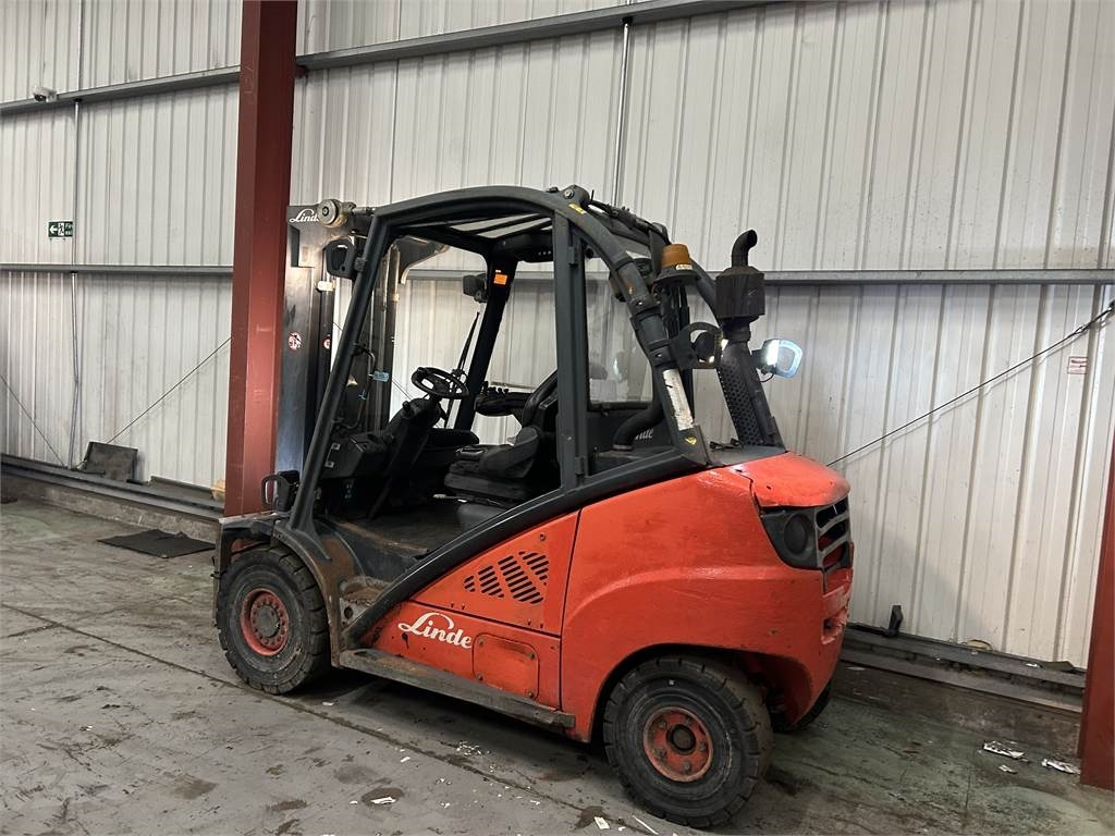 Linde H30D - Empilhador a diesel: foto 3 Linde H30D - Empilhador a diesel: foto 3