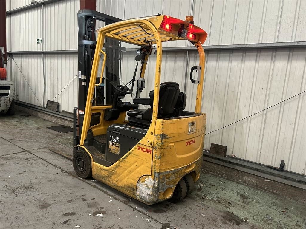 TCM AS2N1L1Q - Empilhador elétrico: foto 3 TCM AS2N1L1Q - Empilhador elétrico: foto 3