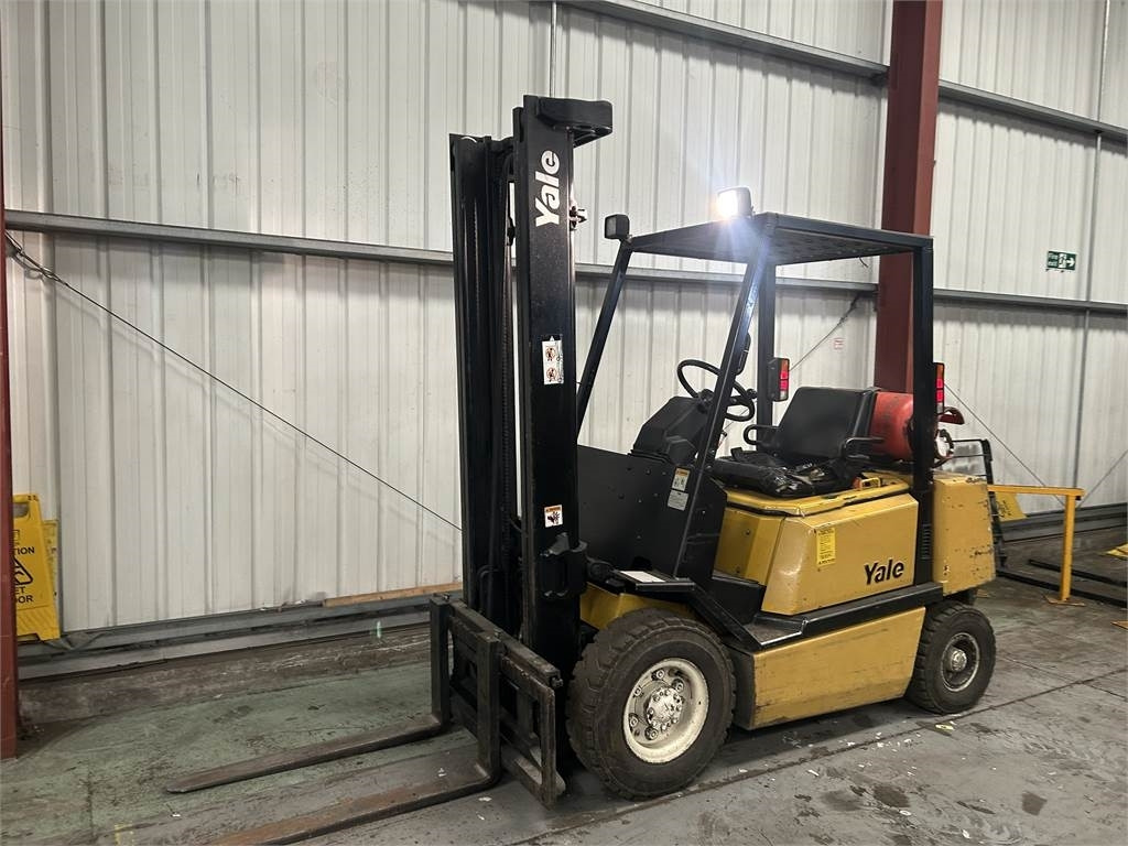 Yale GLP050RF  - Empilhador a gás: foto 2 Yale GLP050RF  - Empilhador a gás: foto 2