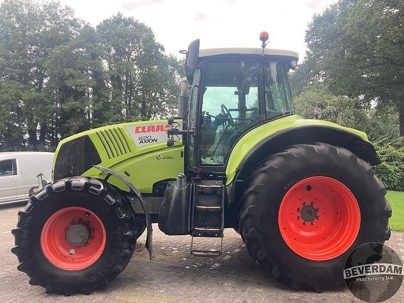 Claas Axion 820 - Trator: foto 2 Claas Axion 820 - Trator: foto 2