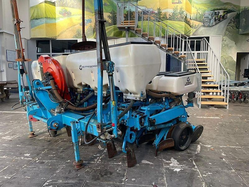 Monosem NG 6 plus - Semeadeira: foto 2 Monosem NG 6 plus - Semeadeira: foto 2