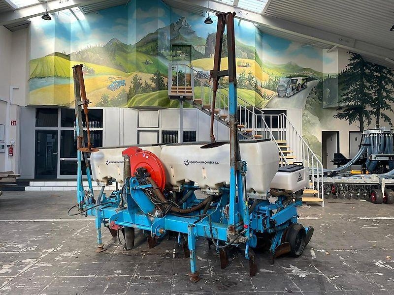 Monosem NG 6 plus - Semeadeira: foto 1 Monosem NG 6 plus - Semeadeira: foto 1