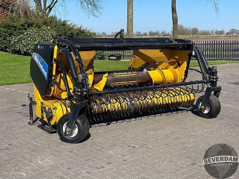 New Holland 273 pick up - Equipamento para colheitadeira: foto 1 New Holland 273 pick up - Equipamento para colheitadeira: foto 1