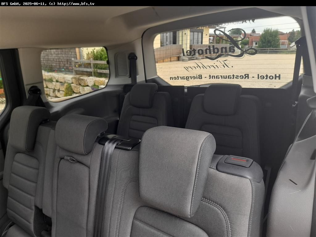 Ford Transit/Toureno Connect Grand Titanium S/S 5 - 7 - Furgão de passageiros: foto 4 Ford Transit/Toureno Connect Grand Titanium S/S 5 - 7 - Furgão de passageiros: foto 4