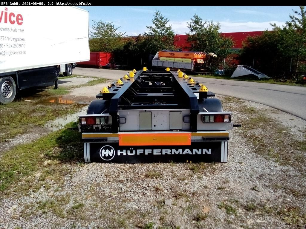 Hüffermann Vario-Carrier HMA 2424 ZB 3-Achs für Absetzmulde - Reboque ampliroll/ Multibenne: foto 2 Hüffermann Vario-Carrier HMA 2424 ZB 3-Achs für Absetzmulde - Reboque ampliroll/ Multibenne: foto 2
