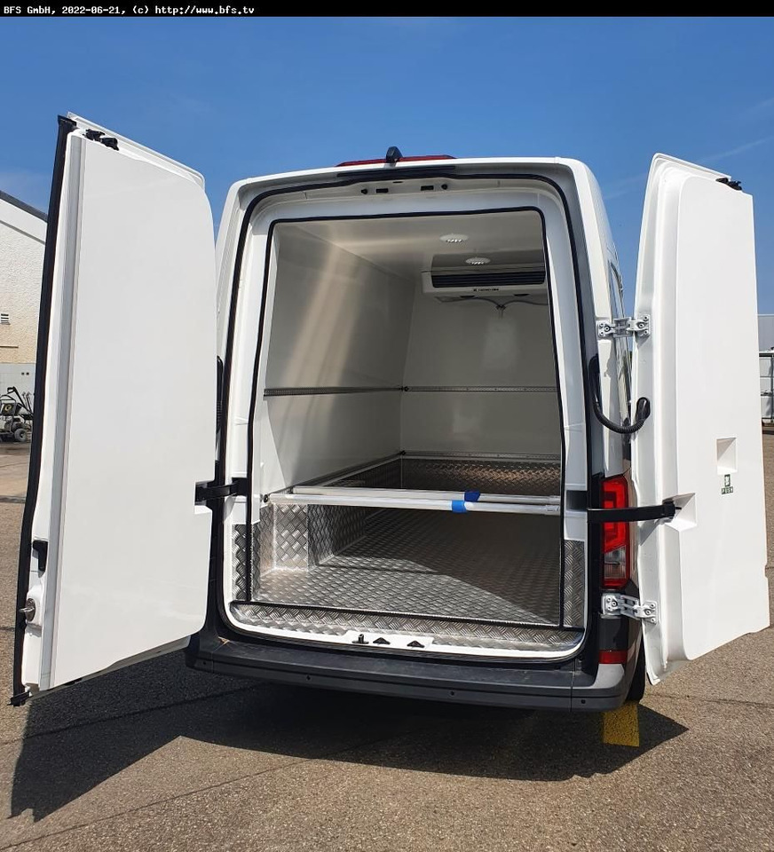 MAN TGE 3.140 4x2 F SB TGE Kühlkasten Automatik, The - Carrinha frigorífica: foto 2 MAN TGE 3.140 4x2 F SB TGE Kühlkasten Automatik, The - Carrinha frigorífica: foto 2